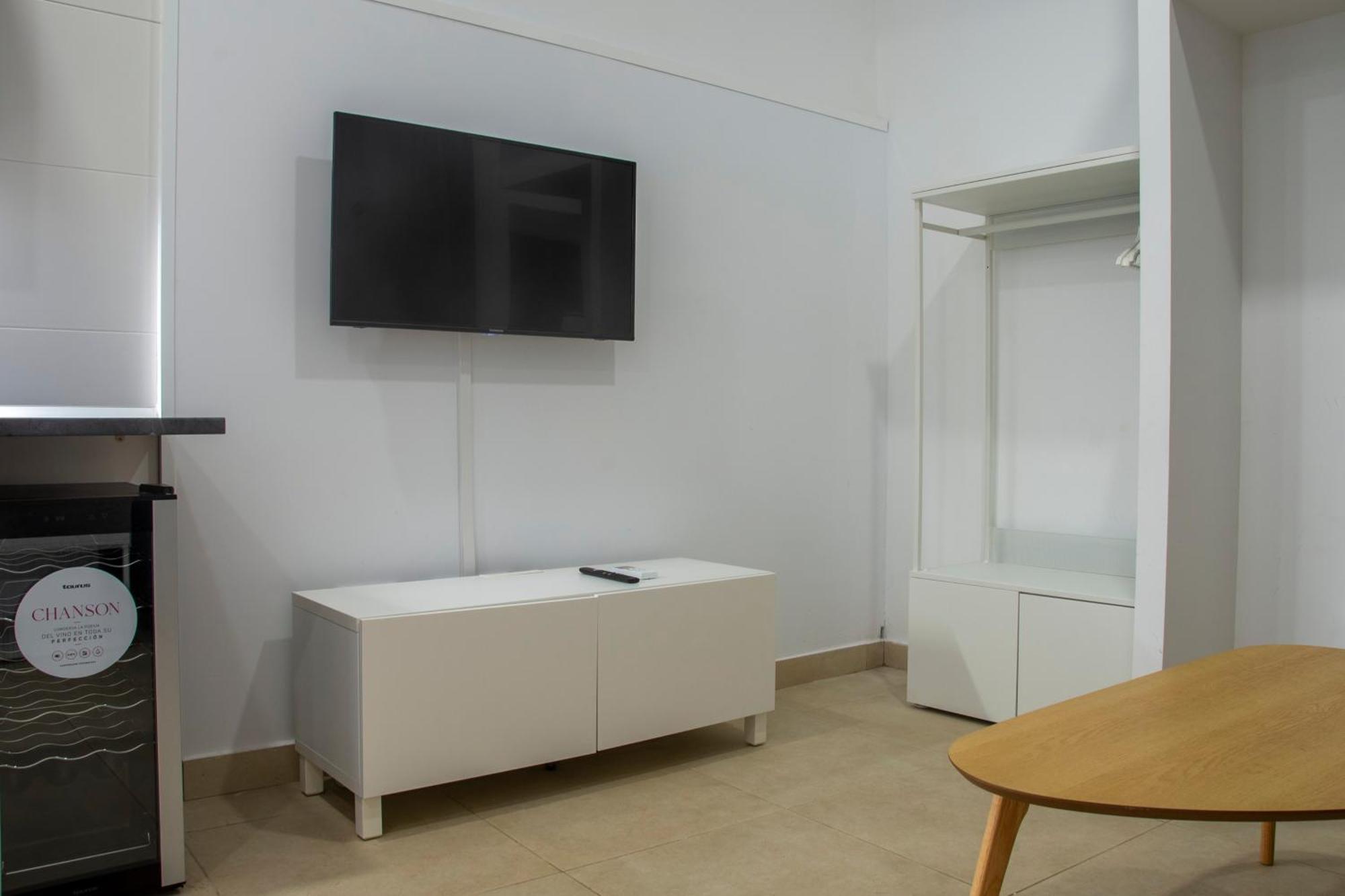 Apartamentos La Tahona Cádiz Exterior photo