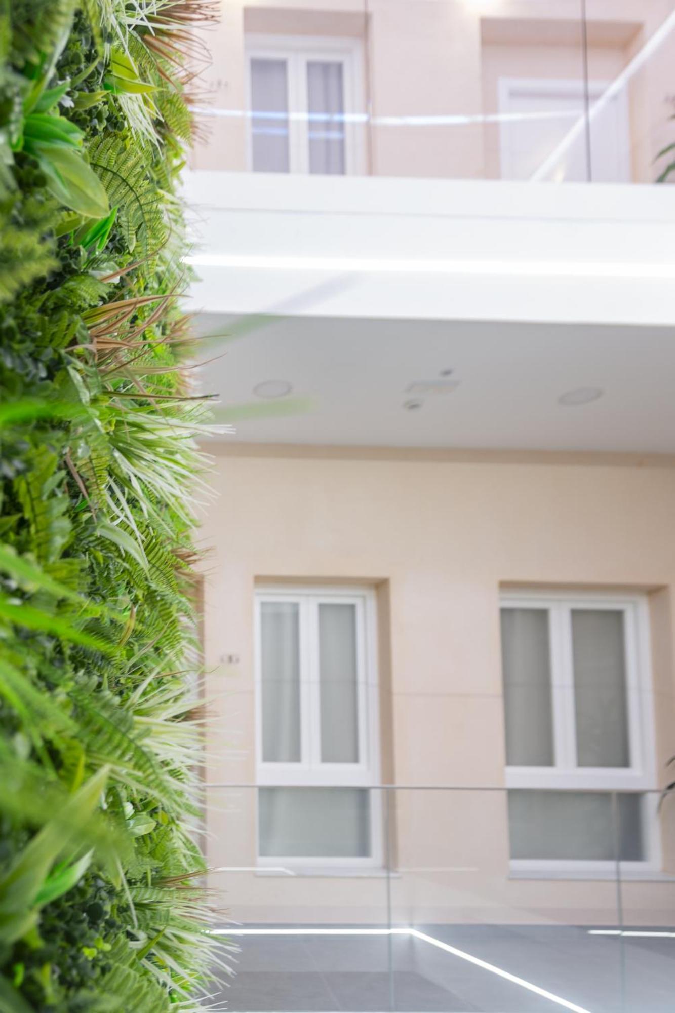 Apartamentos La Tahona Cádiz Exterior photo